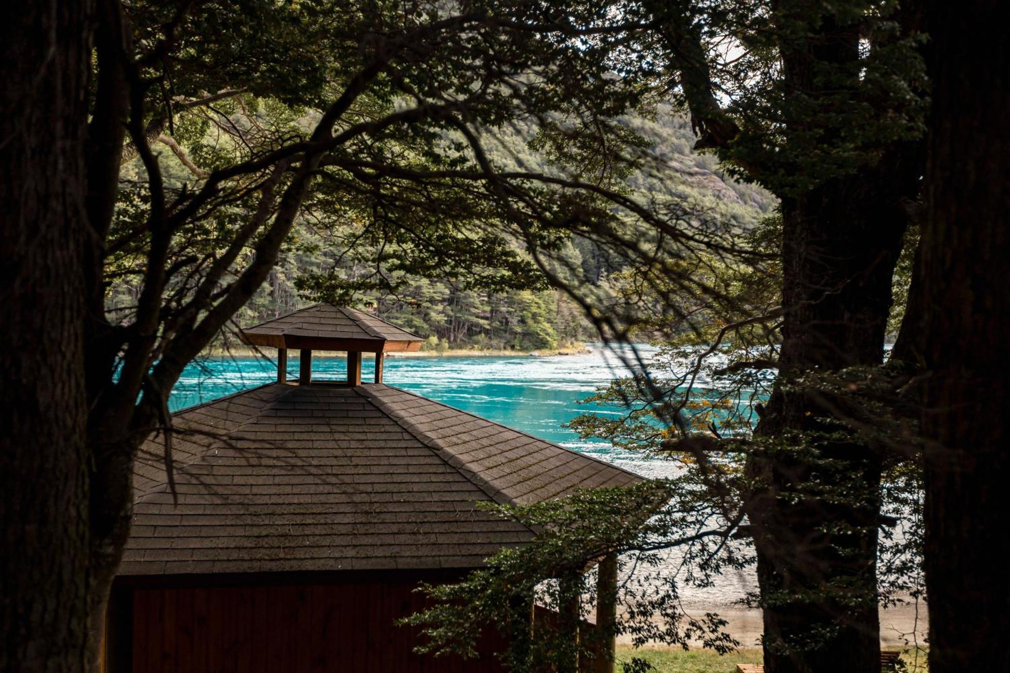 Green Baker Lodge Puerto Bertrand Dış mekan fotoğraf